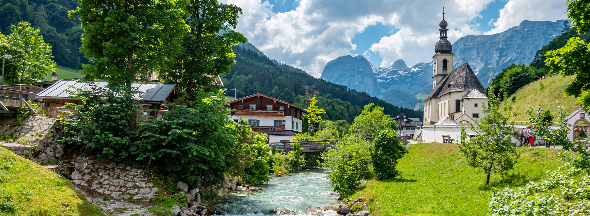 Landschaft mit Bergen in Deutschland.